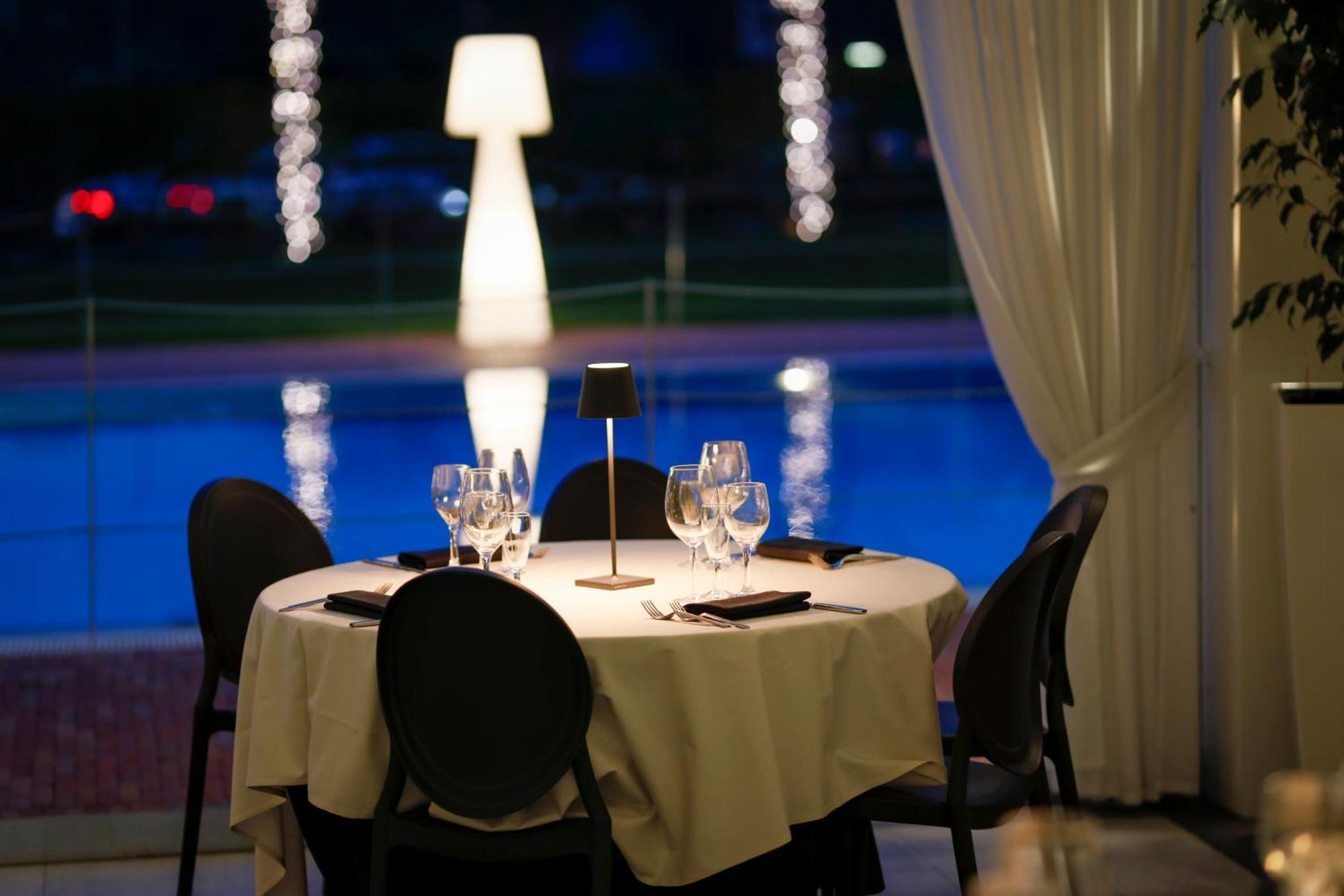 Michelino 75 By The Sydney Hotel