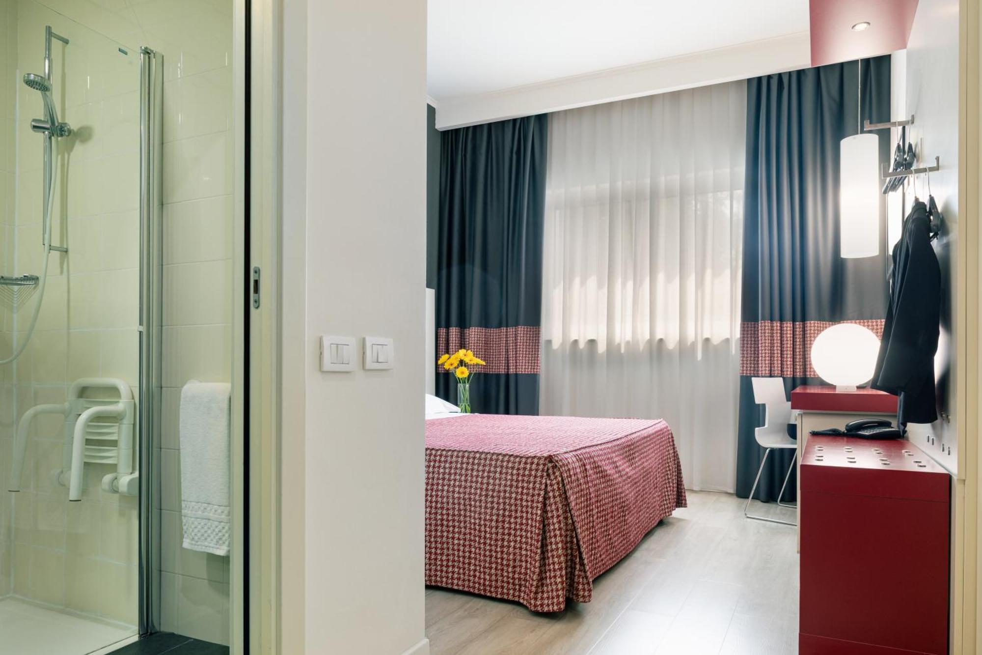 Michelino 75 By The Sydney Hotel 3*